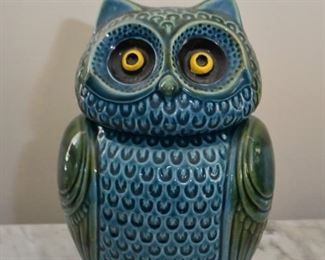 $75 - Italian Pottery Owl Cookie Jar (Nuove Forme - Anthropologie) - 10" H