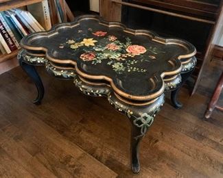 $50 - Painted Italian Style Coffee Table (Crackle finish) - 31" L x 24" W x 17.5" H