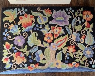 $35 - Floral Floor Mat / Rug - 35.25" L x 24.25" W