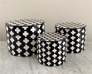 $22 - Set of Round Nesting Boxes  - Largest is 7.5" dia x 5.5" H