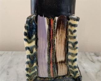 (another side of the vase)