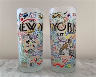 $12 - Set of 2, Souvenir Frosted Glass Set - New York (by Catstudio)