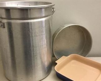 LeCreuset and crab pot https://ctbids.com/#!/description/share/387153