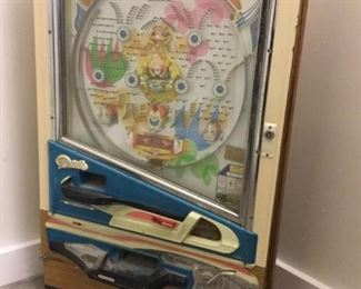 Vintage Pachinko machine https://ctbids.com/#!/description/share/387156