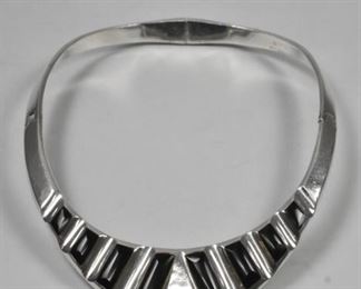Mexican Silver Hinged Choker Necklace