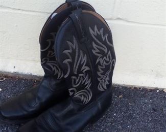 Ariat Men's size 10D black cowboy boots $35