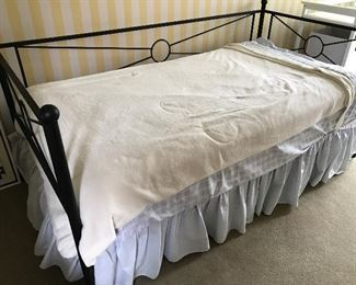 TRUNDLE BED, 36” H, 78” L, 41” D