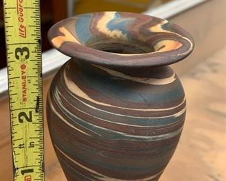 Nikoak Pottery Vase 