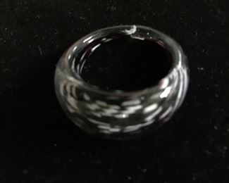 Vintage Blown glass black and white swirled ring $15