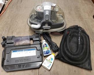 #4520 • Bissell Spotbot Pet Vaccuum with Bissel Accessories