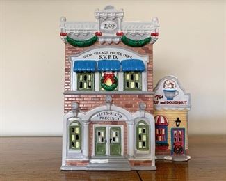 $22 - Department 56 Snow Villages - Village Police Station (comes with its box)