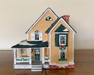 $15 - Department 56 Snow Villages - Woodbury House (comes with its box)