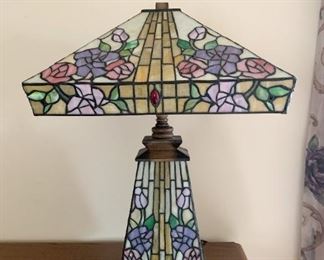 $65 - Tiffany Style Table Lamp - 24" H