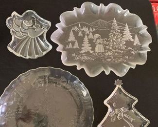 $10 for the Lot - Lot of 4 Christmas Glass Platters / Serving Dishes
