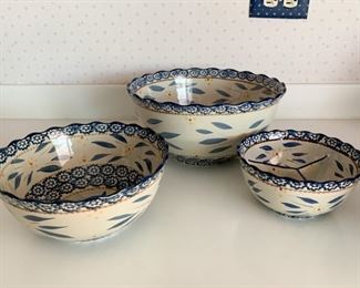 $35 - Temp-Tations Nesting Bowls - Old World Blue (Set of 3)