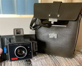 $5 - Polaroid Land Camera Square Shooter