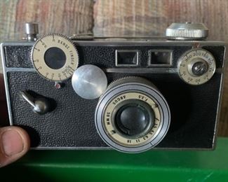 $5 - Vintage Argus Camera