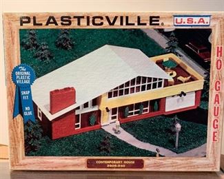 $75 for Lot - Lot of 17 Different Plasticville Buildings & Citizens, all are used (see following photos for all 17 pcs)