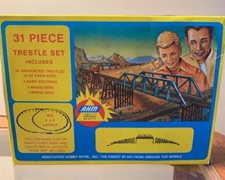 $40 for Lot - Model / Toy Train Lot - Trestle Set & 14 Train Cars (see following photos)