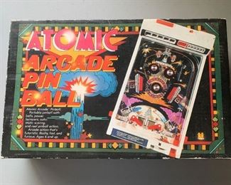 $25  - Vintage Atomic Arcade Pin Ball Game / Toy
