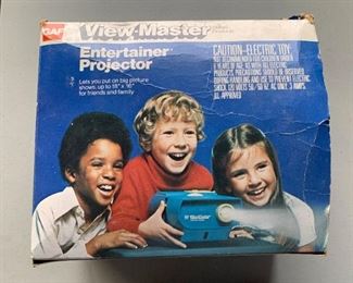 $10  - Vintage View-Master Entertainer Projector