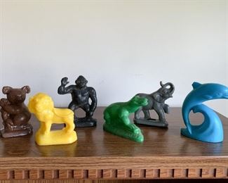 $24  - Lot of 5 Plastic Molded Animals - Souvenir of Brookfield Zoo
