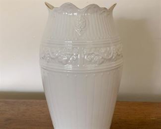 $10 - Belleek Vase