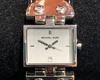 $25 - Jewelry LOT 13 - 1  Michael Kors Watch