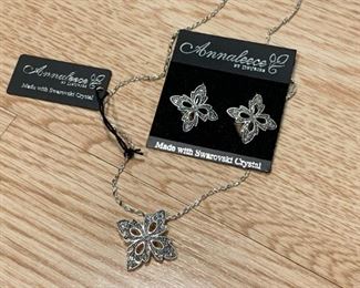 $20 - Jewelry LOT 23 - Annaleece Set - Made with Swarovski Crystal