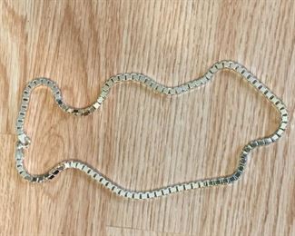$32 - Jewelry LOT 37 - Sterling Silver Box Chain (Italy) - 2.3 oz / 64 grams