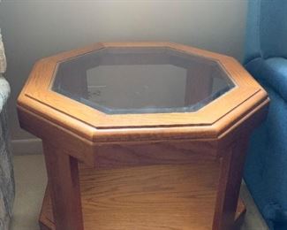 $15 - Octagonal End Table with Glass Inset