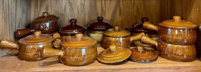 Oven ready - French Onion soup bowls with lids: $35