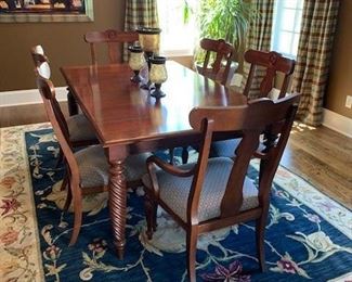 Ethan Allen Livingston Mahogany Dining Table with 6 Chairs $1000
