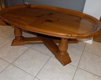 Pine Coffee Table 