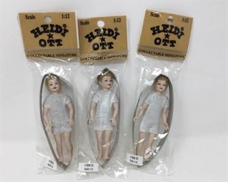 Heidi Ott Collectable Miniature Dolls (3) https://ctbids.com/#!/description/share/389644