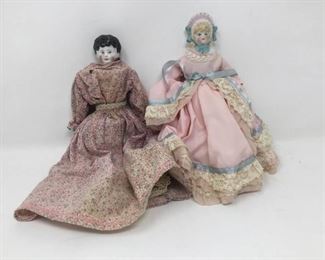 Two Vintage Dolls https://ctbids.com/#!/description/share/389655