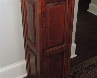 PEDESTAL CABINET