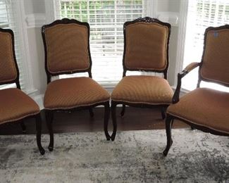 SET OF 4 ANTIIQUE DINING CHAIRS
