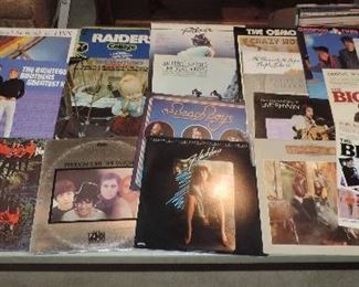 LOT 43 (24) RECORD COLLECTION