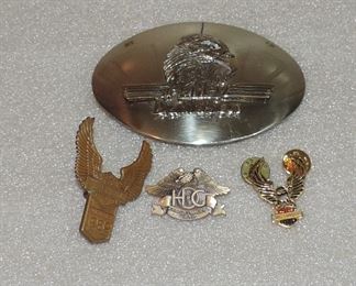 HARLEY DAVIDSON PIN AND BELT BUCKLE