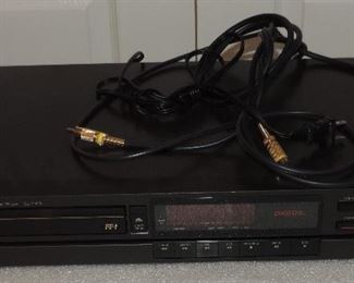 TECHNICKS DVD PLAYER