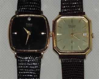 CLOSE UP OF WWATCHES