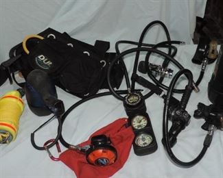 SCUBA DIVING GEAR LOT