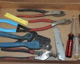 HAND TOOL LOT