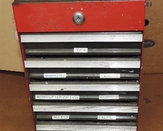 MINIATURE TOOL CHEST