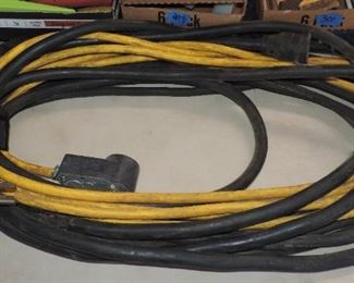 INDUSTRIAL 220 CORDS