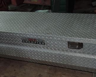 CHAMPION TOOL BOX