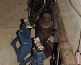 JACKS AND JACK STANDS