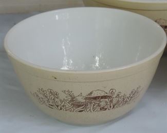 CLOSE UP OF MUSHROOM