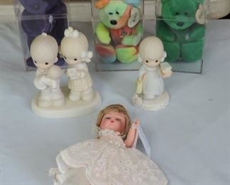 PRECIOUS MOMENTS/BEANIE BABY LOT